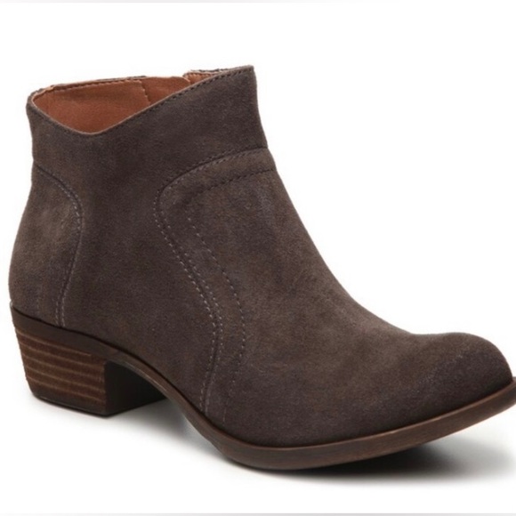 Lucky Brand Brolley Dark Brown Suede Leather Ankle Boots Booties - Size 6 - Picture 2 of 5